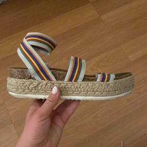 Steve madden rainbow platform sandals